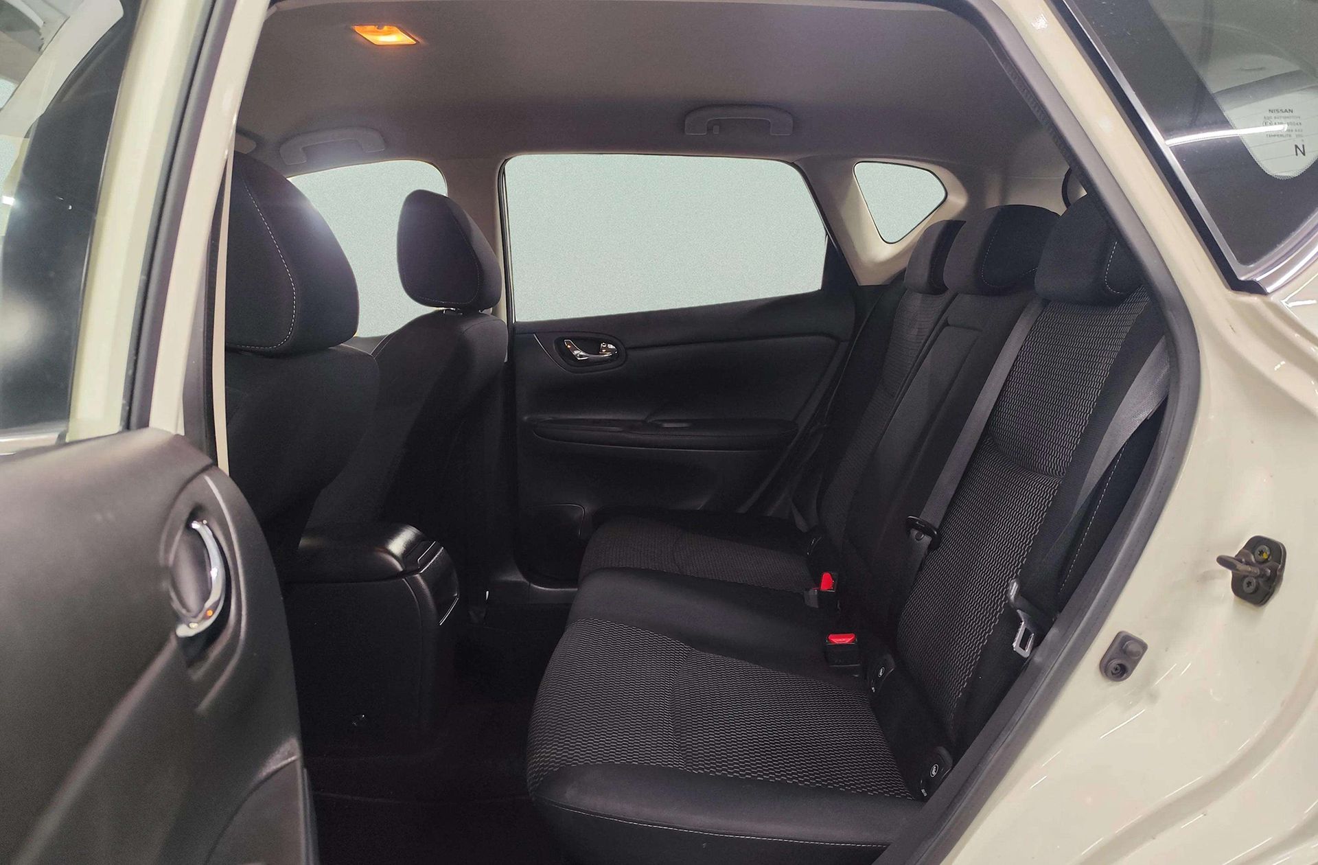 Nissan Pulsar 1.2 DIG-T Acenta - foto 9
