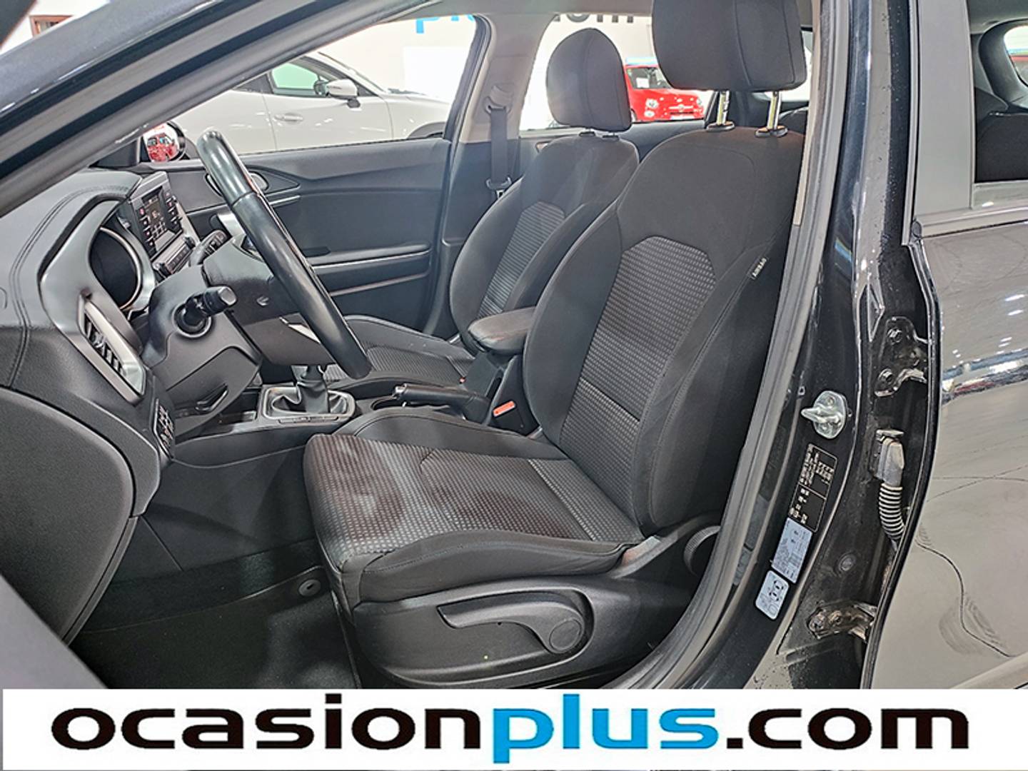 Foto KIA Ceed Tourer Kia Ceed Tourer 1.0 T-GDi Concept (120 CV)