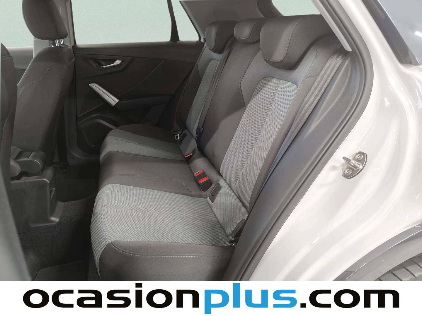 Foto asientos traseros Audi Q2 Audi Q2 design 35 TFSI (150 CV) S tronic