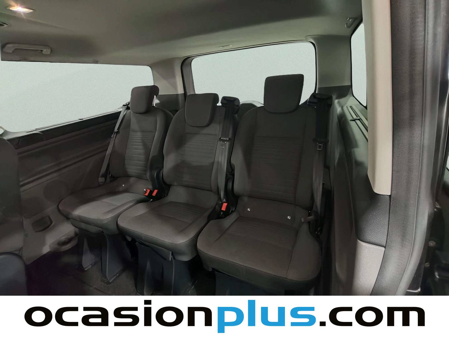 Foto asientos delanteros Ford Tourneo Custom Ford Tourneo Custom 2.0 Ecoblue Hybrid L2 Titanium (185 CV) 8 Plazas