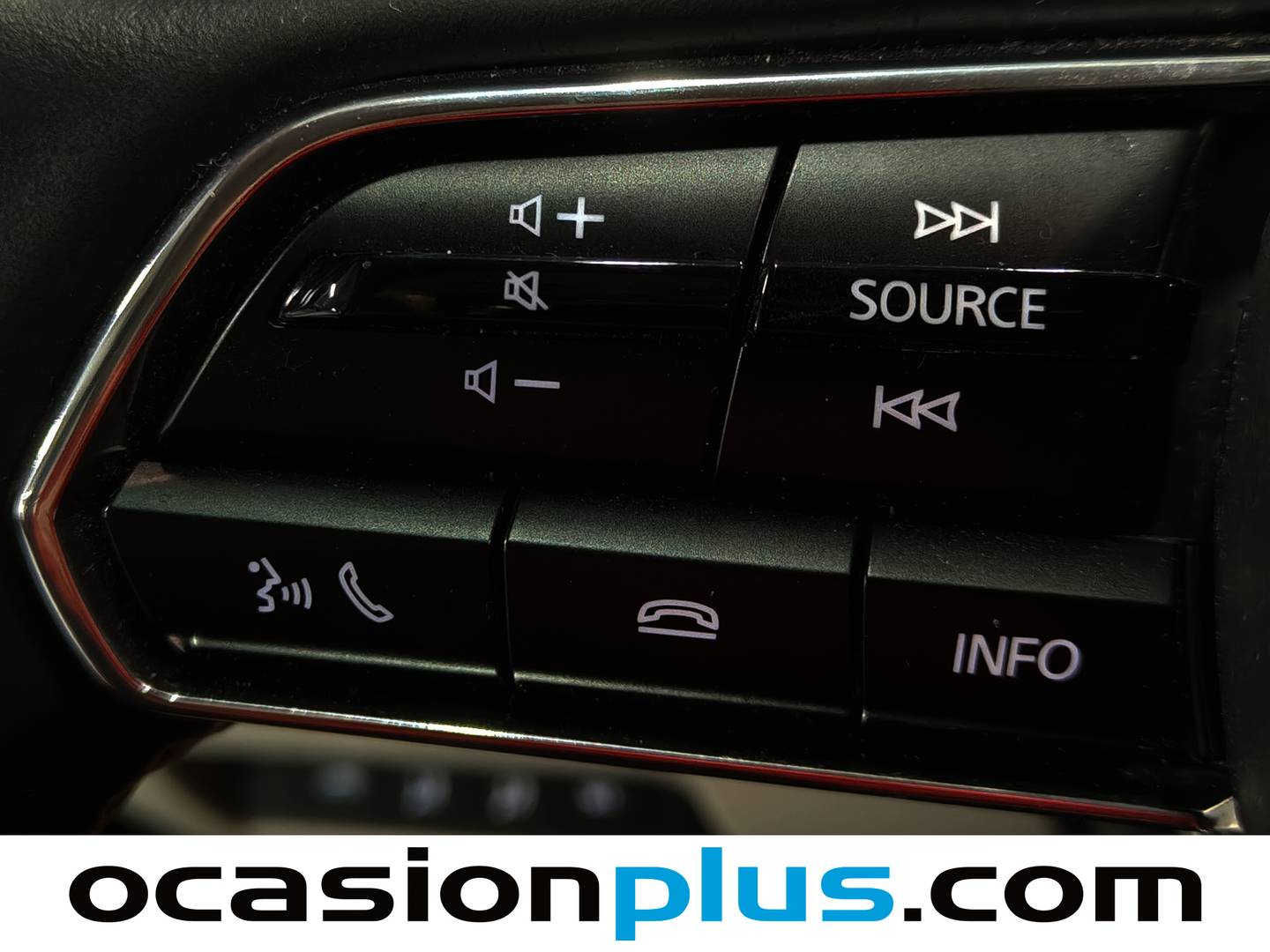 Foto Mazda CX-60 Mazda CX-60 2.5 e-Skyactiv PHEV Takumi (327 CV)