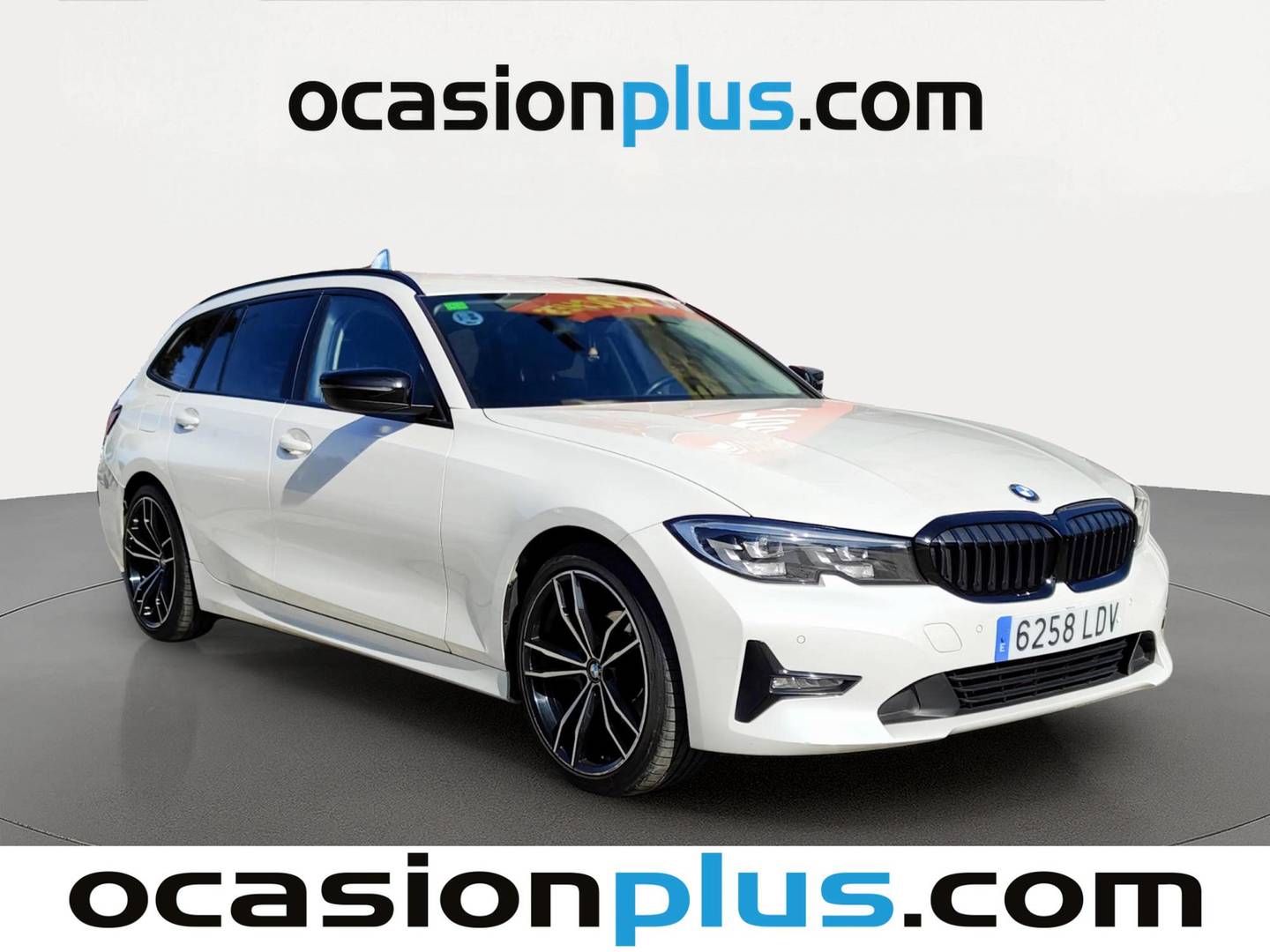 Foto delantera BMW Serie 3 BMW Serie 3 318d Touring (150 CV) derecha
