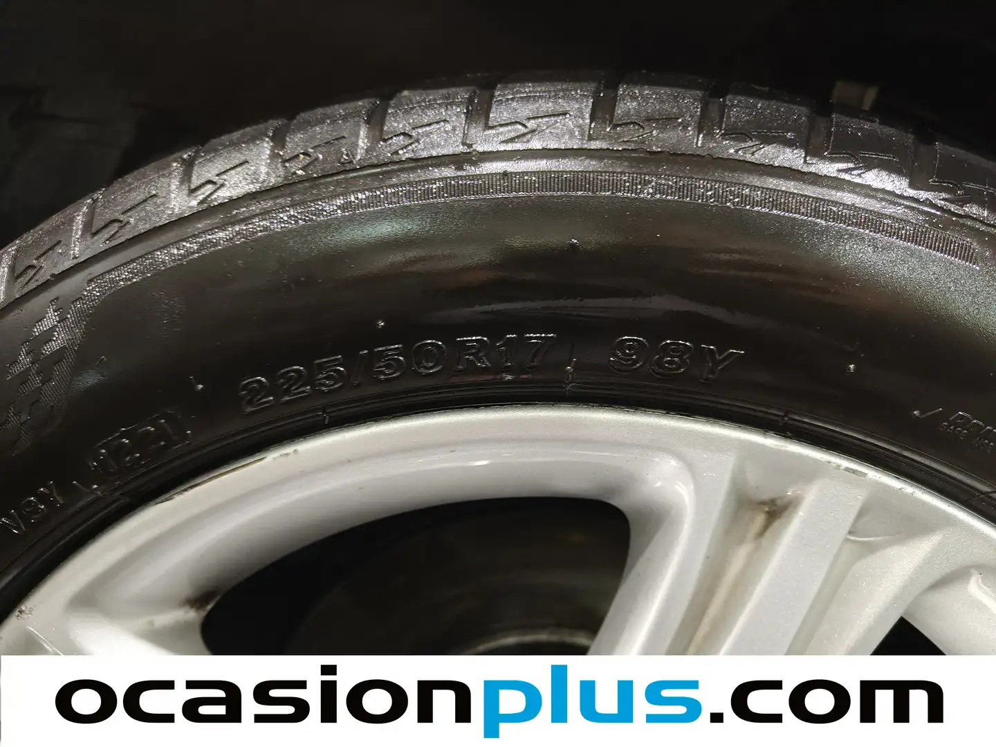 Foto BMW Serie 3 BMW Serie 3 318d Touring  (143 CV)