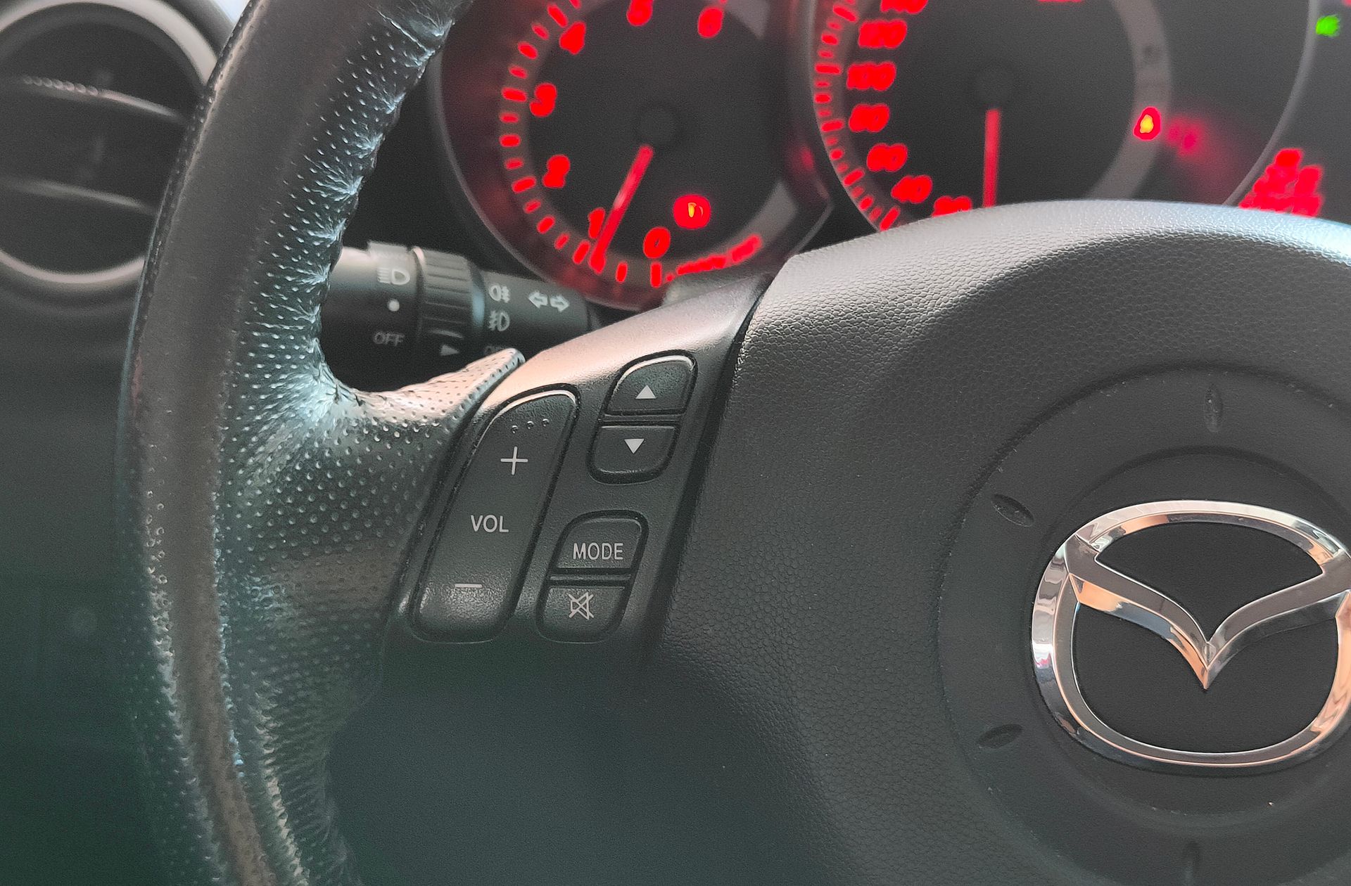 Mazda Mazda3 1.6 Crtd Sportive DPF - foto 23
