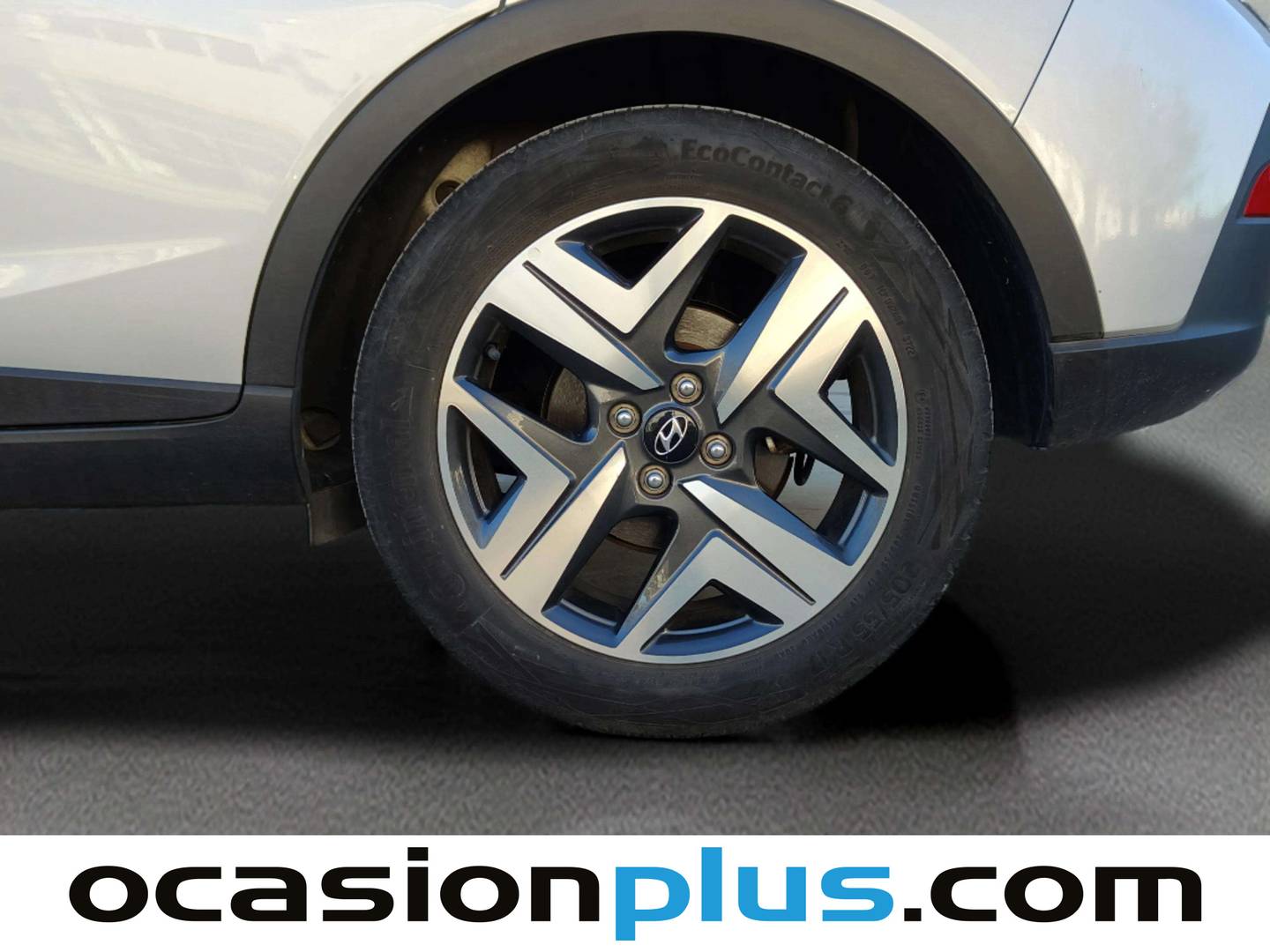 Hyundai Bayon HYUNDAI Bayon 1.0 TGDI 48V Style DCT 2C (120CV) seminuevo