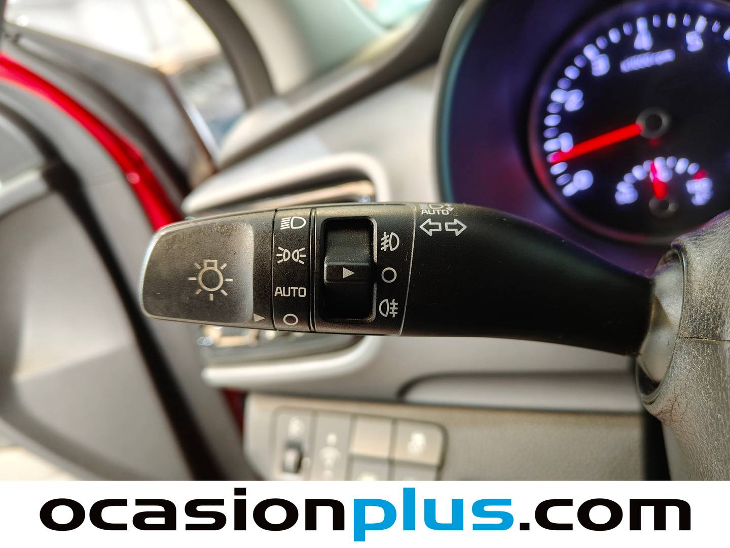 KIA Stonic KIA Stonic 1.2 CVVT Tech Eco-Dynamics (84 CV) de segunda mano