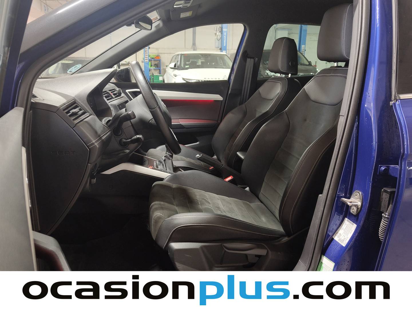 Foto asientos delanteros Seat Arona Seat Arona 1.6 TDI S&S Xcellence (115 CV)