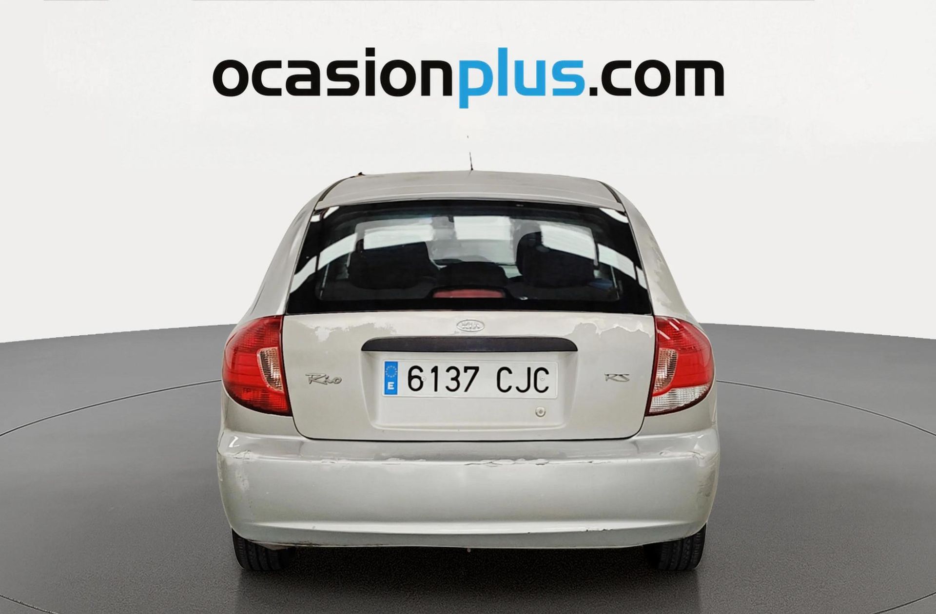 Kia Rio 1.3 RS - foto 11