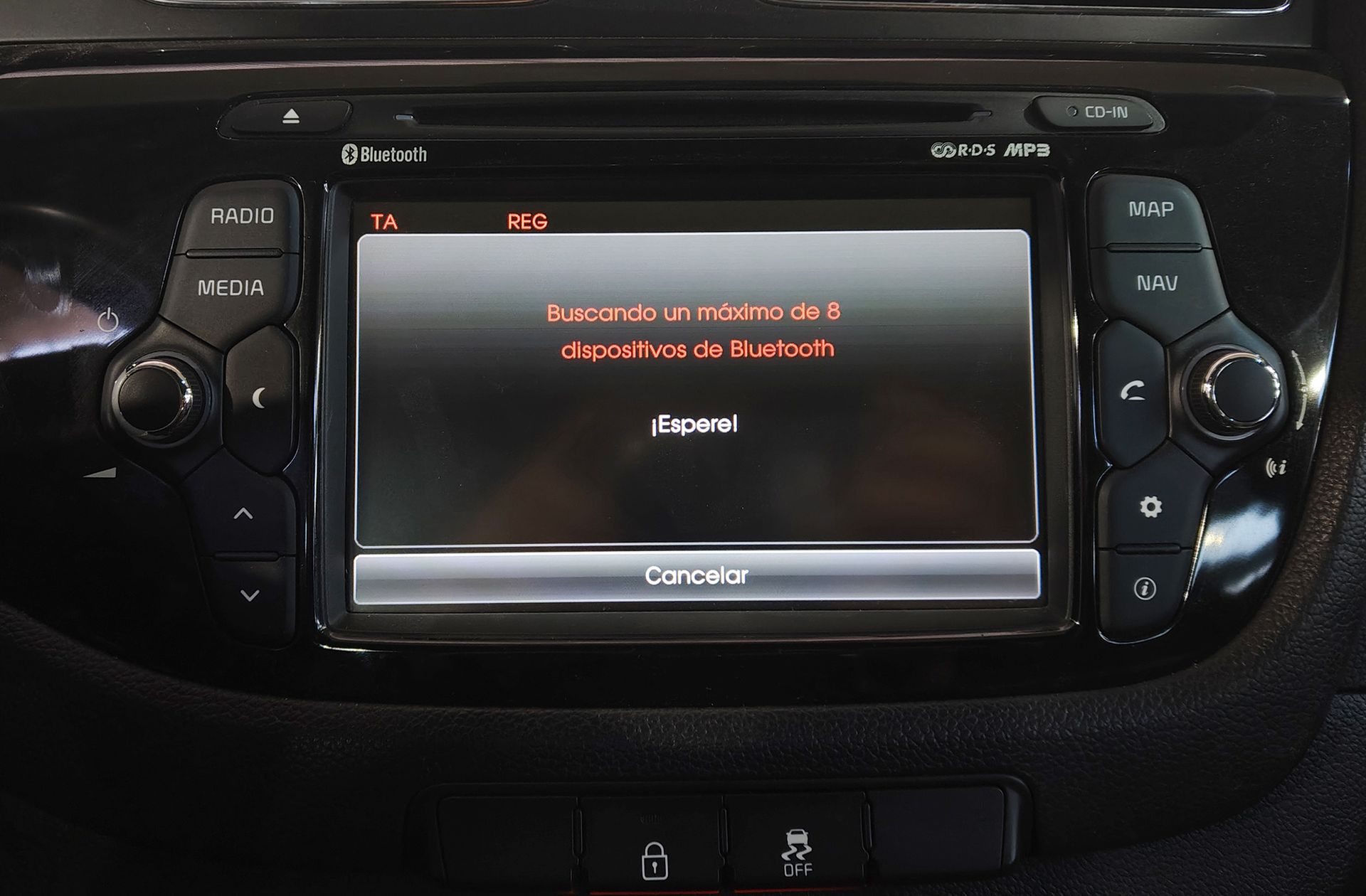 Kia Ceed 1.6 CRDi VGT Eco-Dynamics x-Tech - foto 26