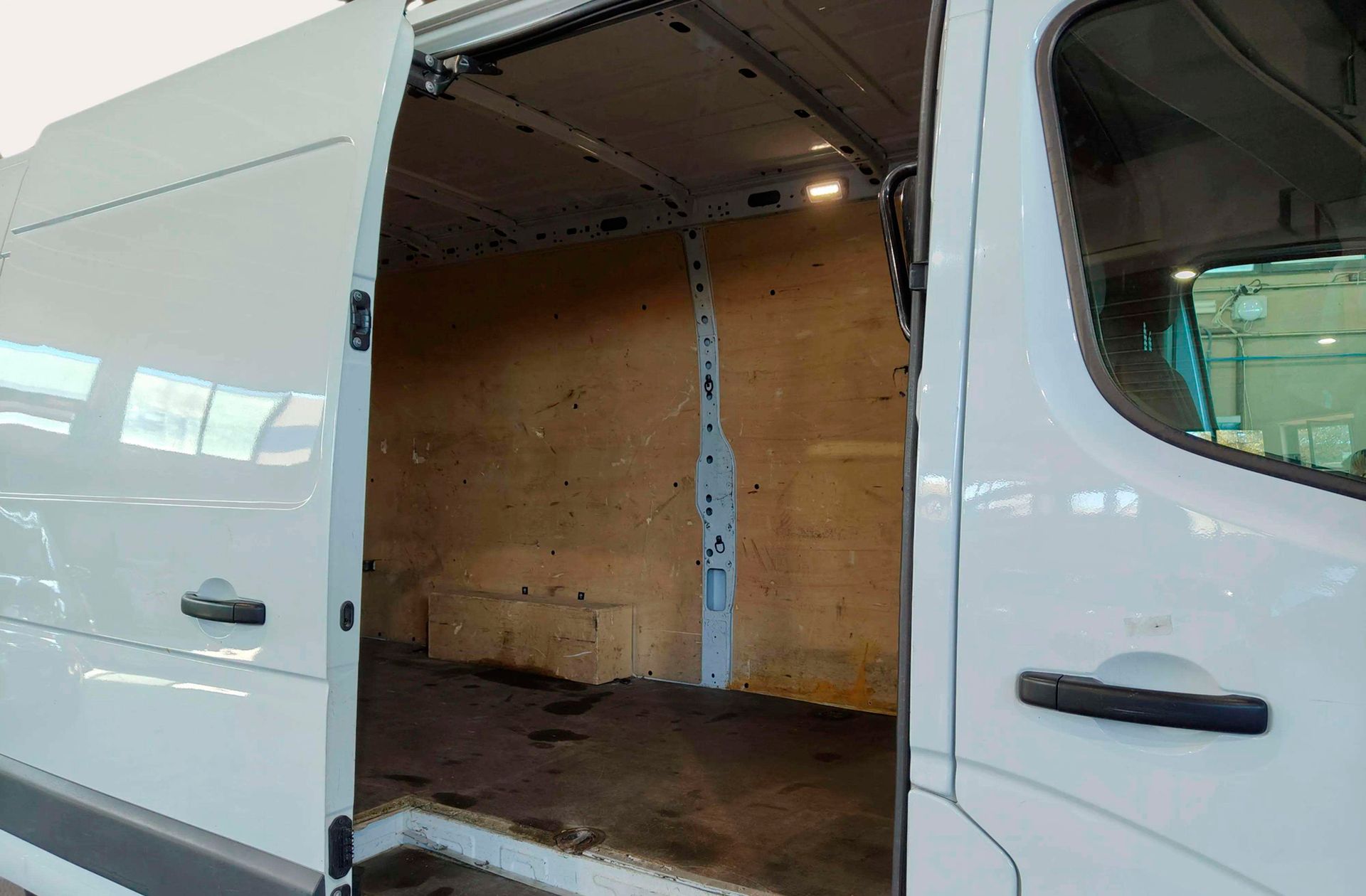Renault Master Furgon RS Energy Blue dCi - foto 14