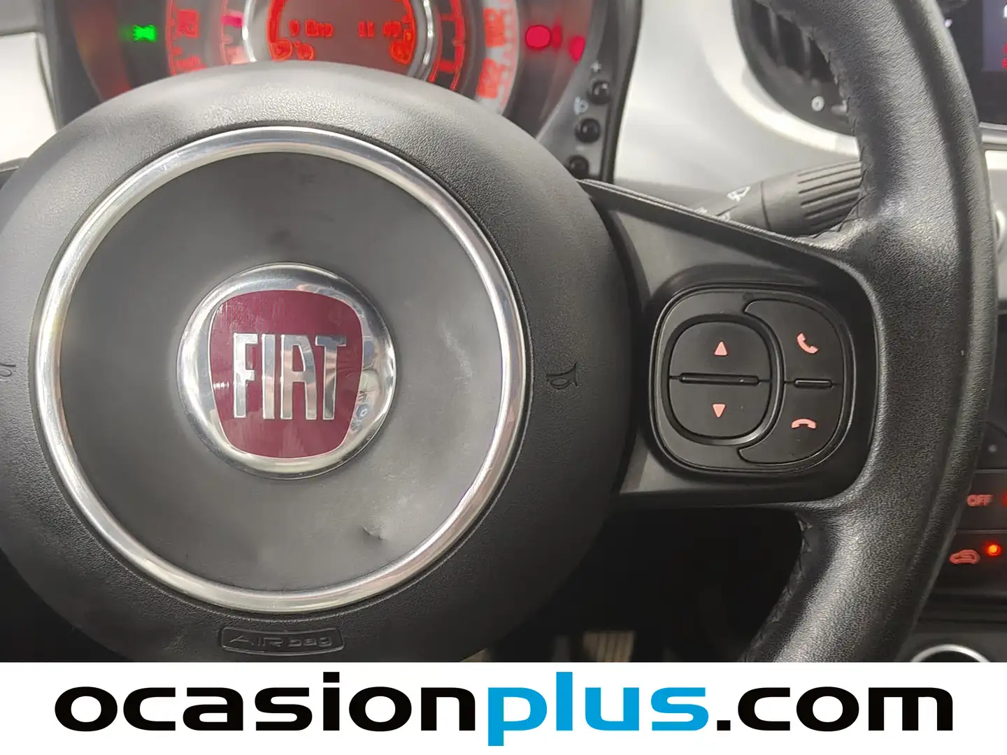 Foto Fiat 500C Fiat 500C 1.0 Hybrid Connect (70 CV)