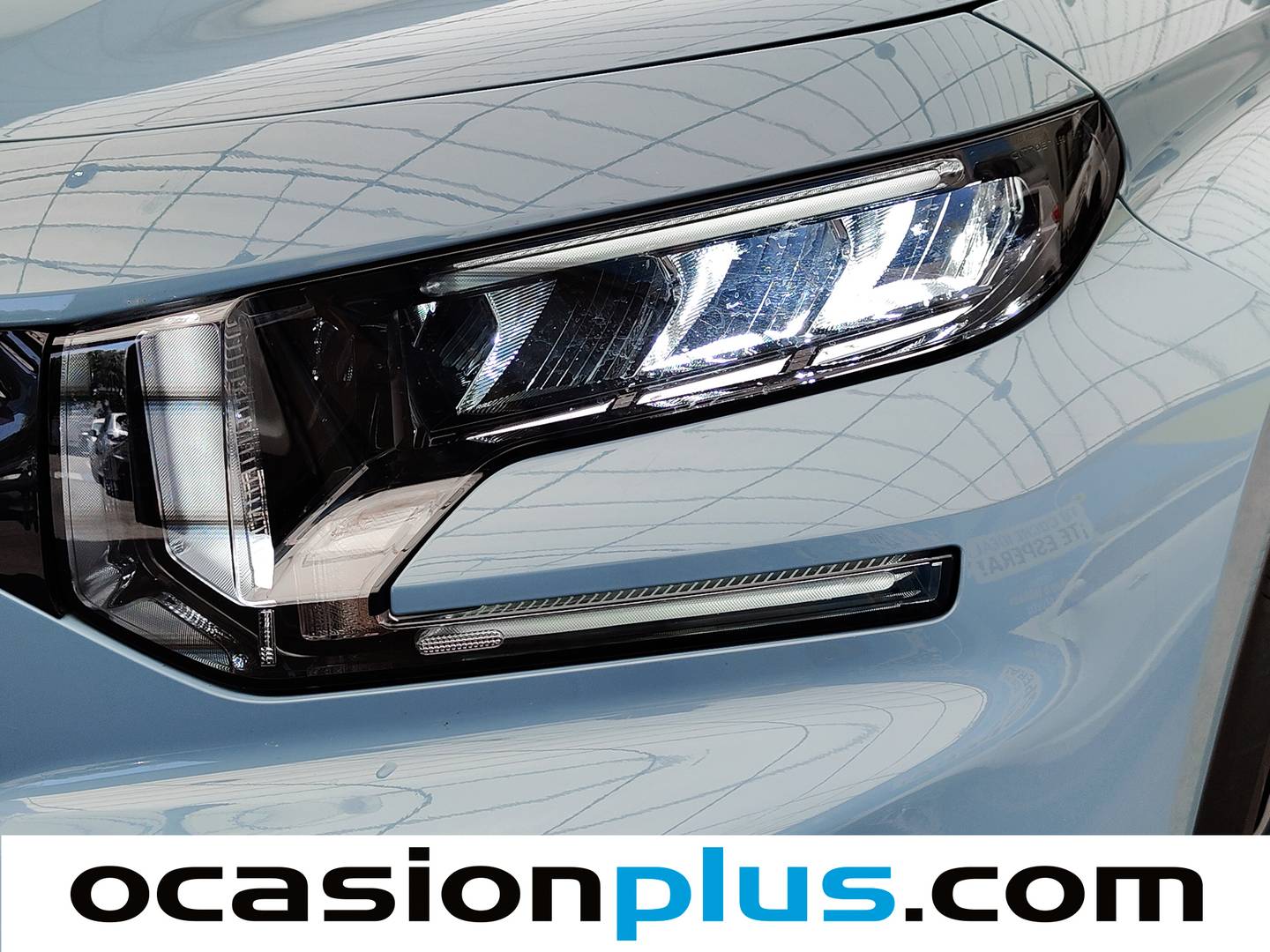 Acabados Citroën C3 Aircross Citroën C3 Aircross Hybrid 145 Plus e-DCS6 (145 CV)