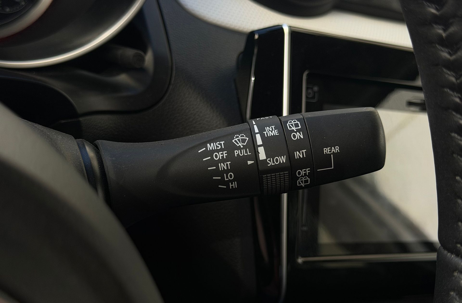 Suzuki Swift 1.2 GLE Mild Hybrid - foto 30