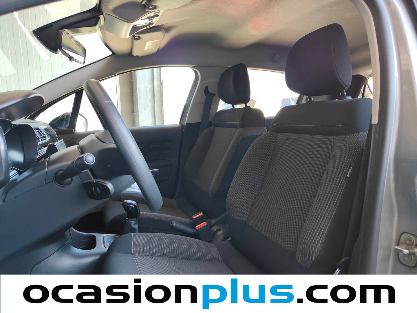 Foto asientos delanteros Citroën C3 Citroën C3 PureTech 83 S&S Max (83 CV)