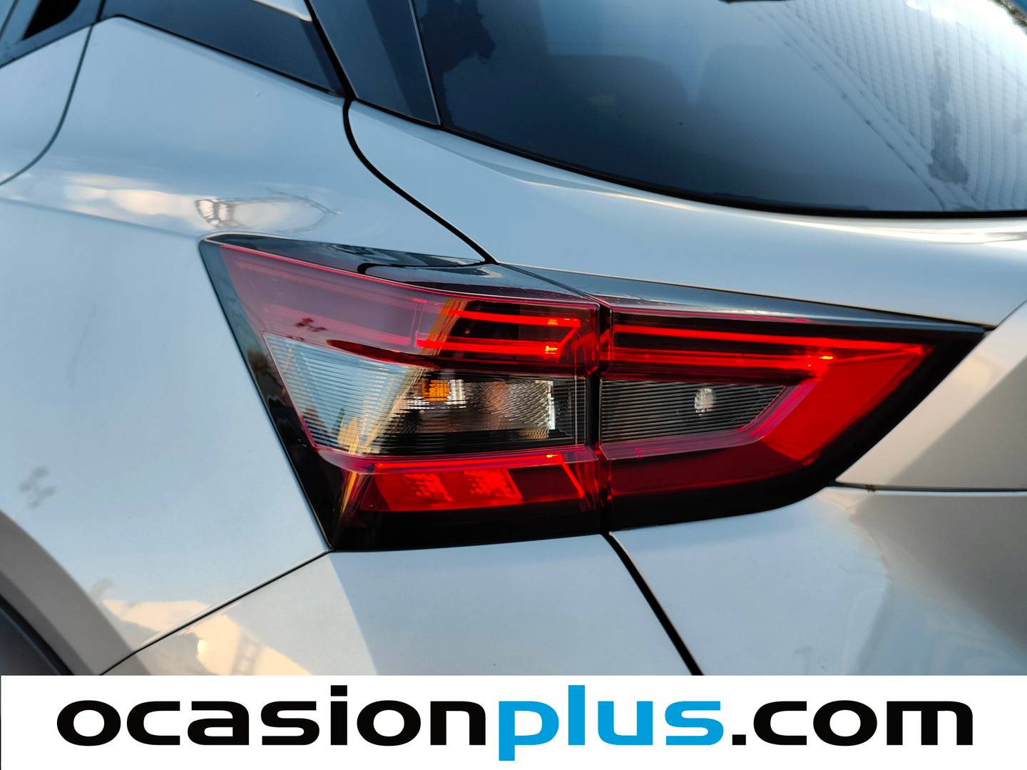 Foto Nissan JUKE Nissan Juke DIG-T N-Connecta 4x2 DCT (114 CV)