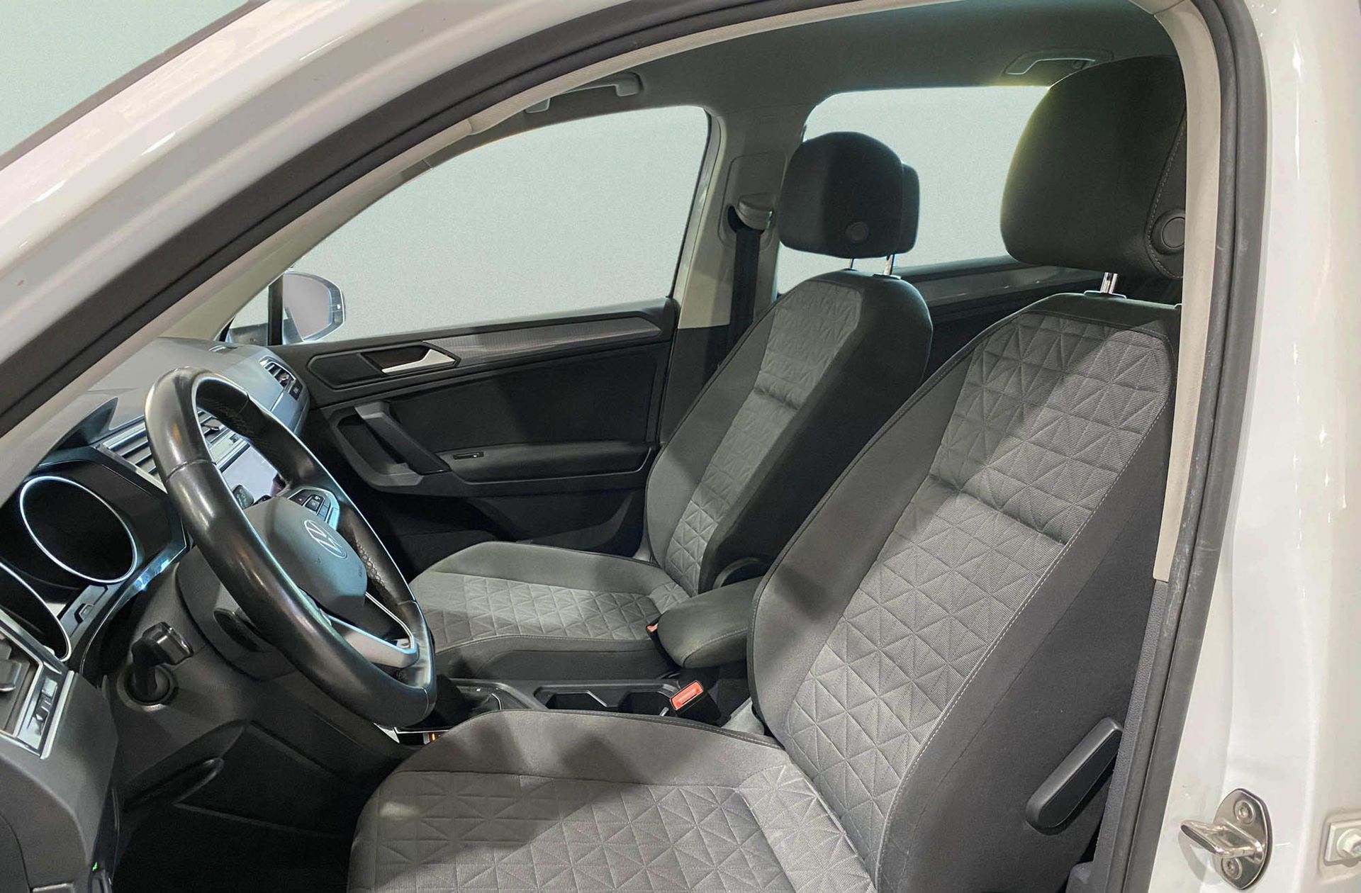 Volkswagen Tiguan Life 2.0 TDI DSG - foto 9