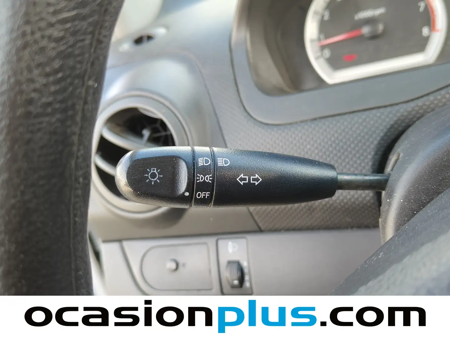 Foto Chevrolet Aveo Chevrolet Aveo 1.4 16v Sedán LS (101 CV)