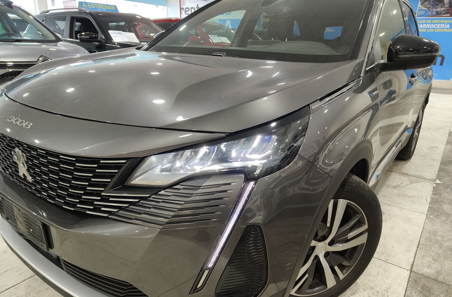 Peugeot 3008 300 Allure Pack e-EAT8 - foto 15