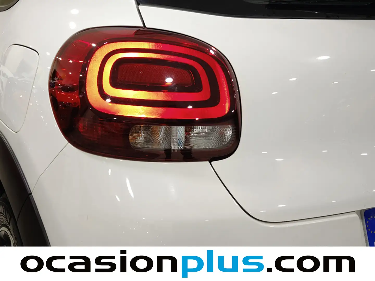 Foto Citroën C3 Citroen C3 BlueHDi 100 S&S C-Series (102 CV)