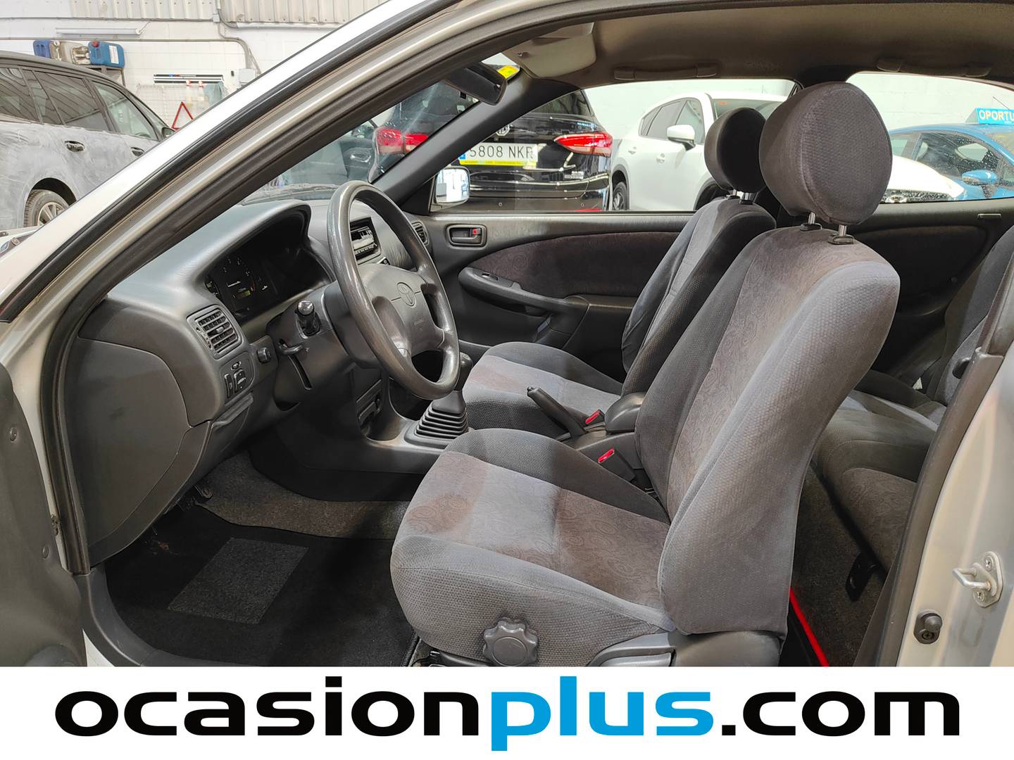 Foto asientos delanteros Toyota Corolla Toyota Corolla 2.0D LINEA TERRA AC COUPE