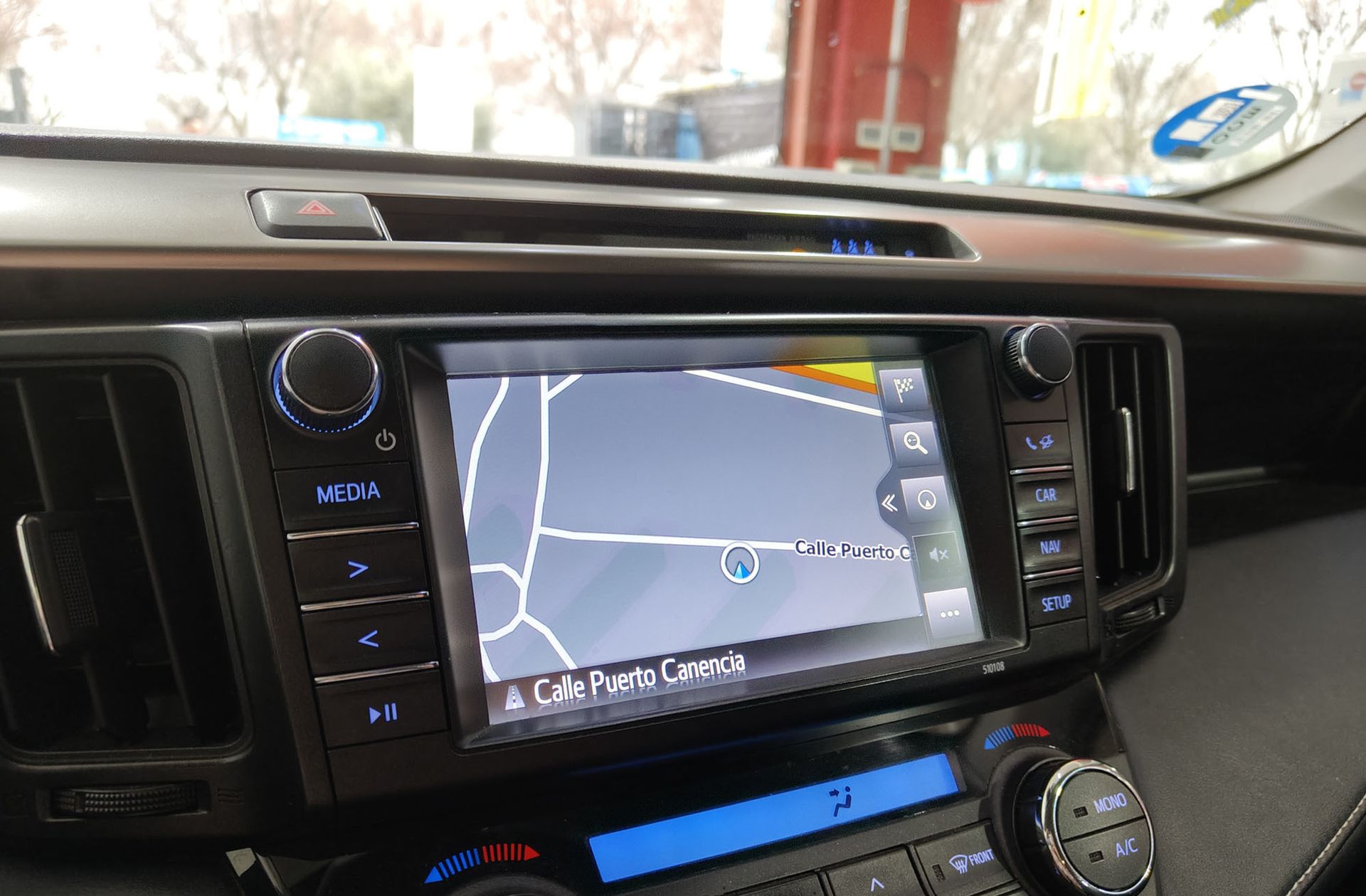Toyota RAV4 2.5l hybrid Advance Pack Drive 2WD - foto 8