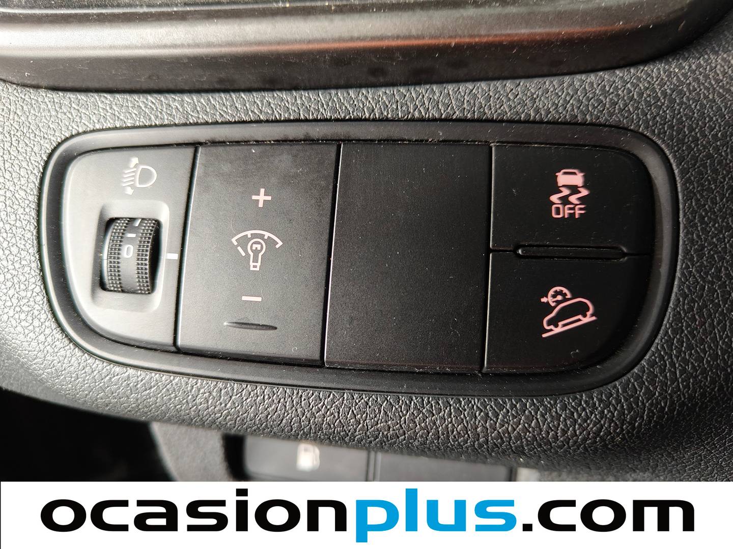 Acabados KIA Sorento KIA Sorento 2.2 CRDi Concept 4x2 (200 CV) 7 Plazas