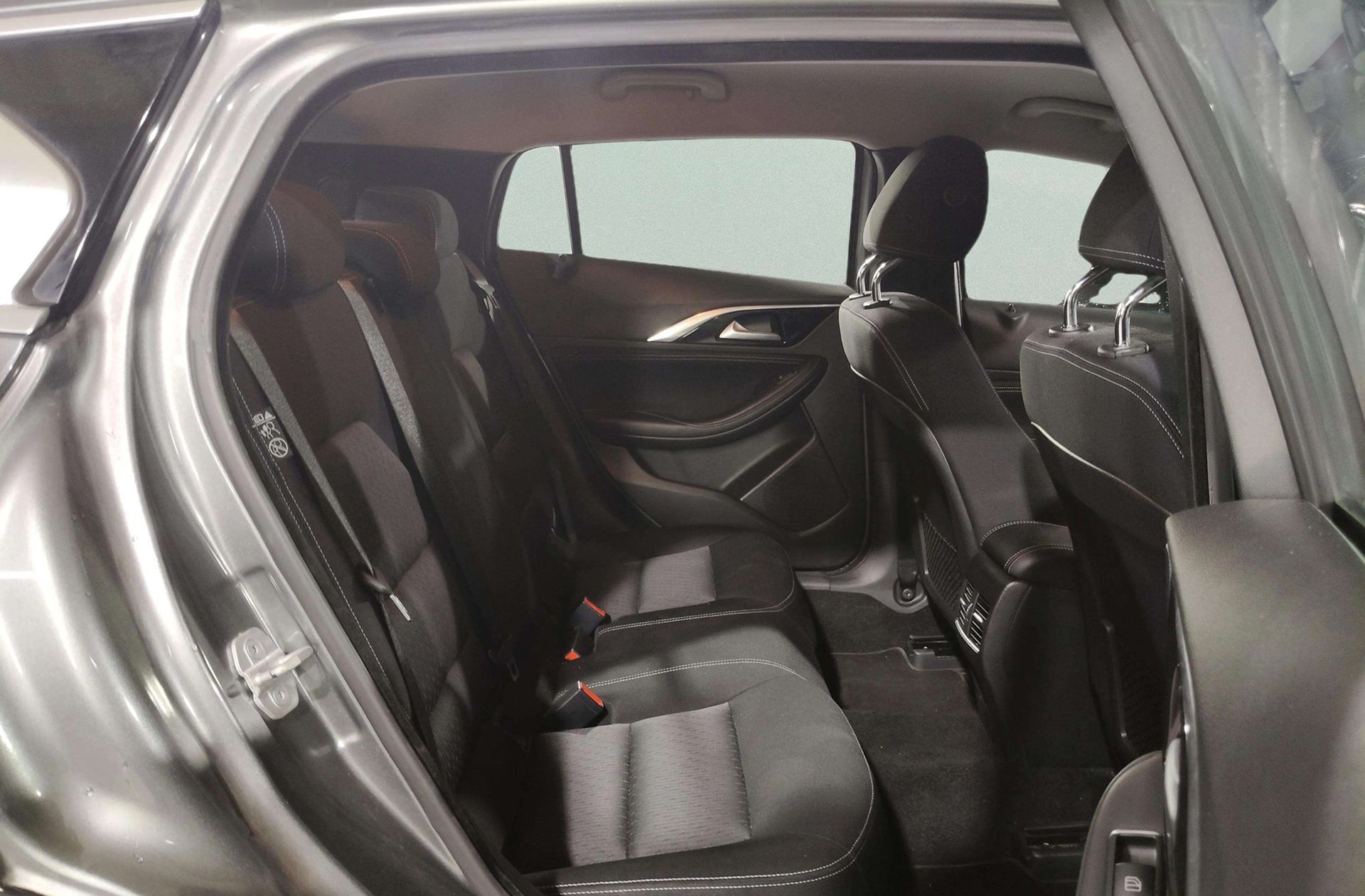 Infiniti Q30 1.5 D Premium - foto 17