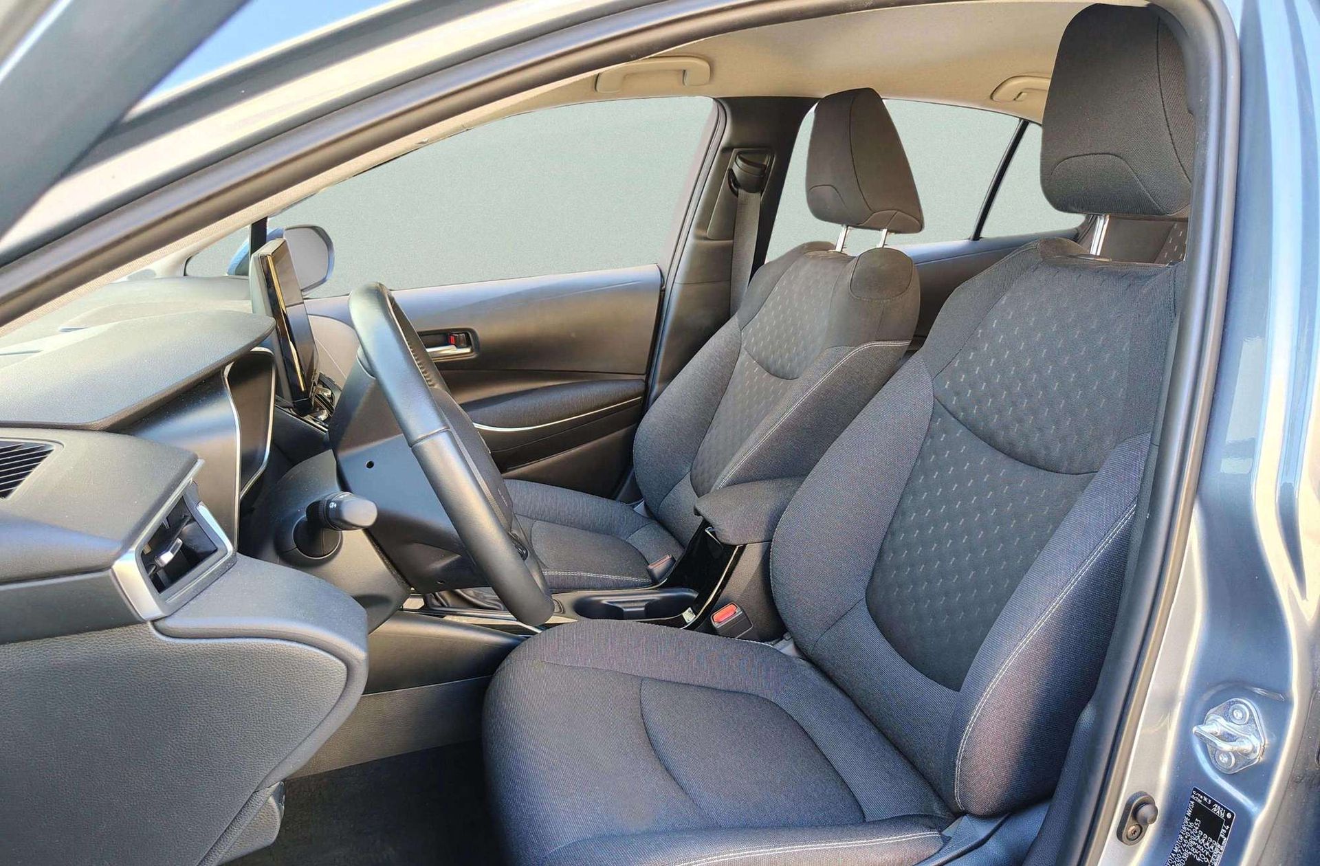 Toyota Corolla 140H Style - foto 12