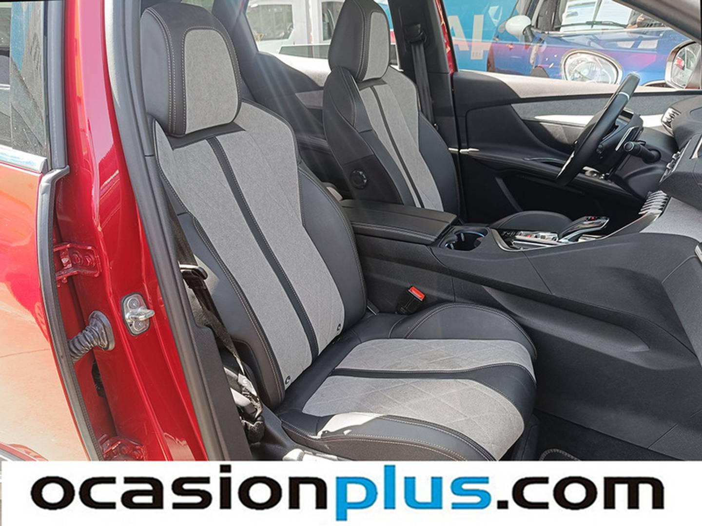 Foto Peugeot 3008 Hybrid Peugeot 3008 Hybrid 300 GT e-EAT8 Auto (300 CV)