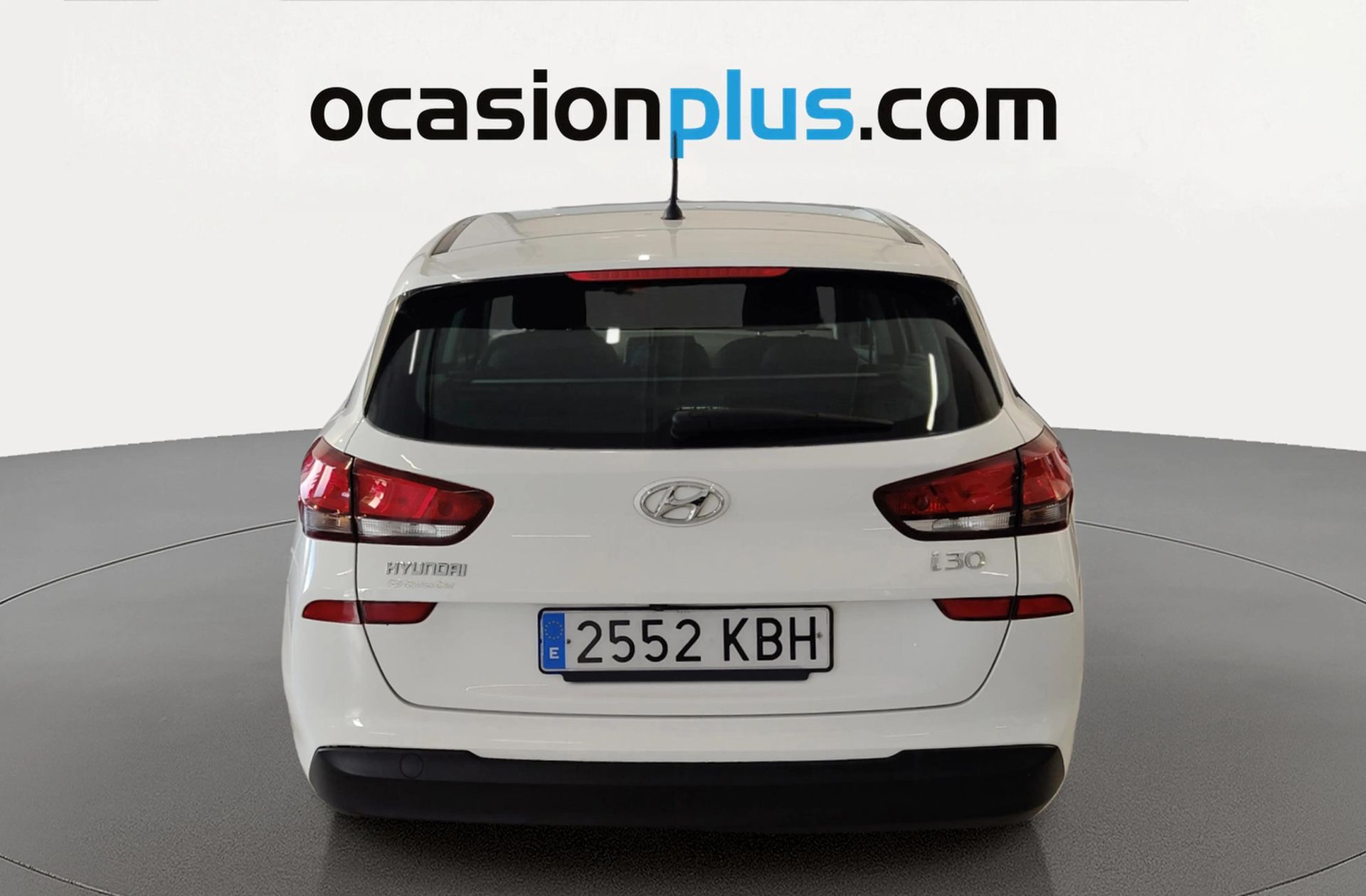 Hyundai i30 CW 1.6 CRDi Klass Max - foto 12