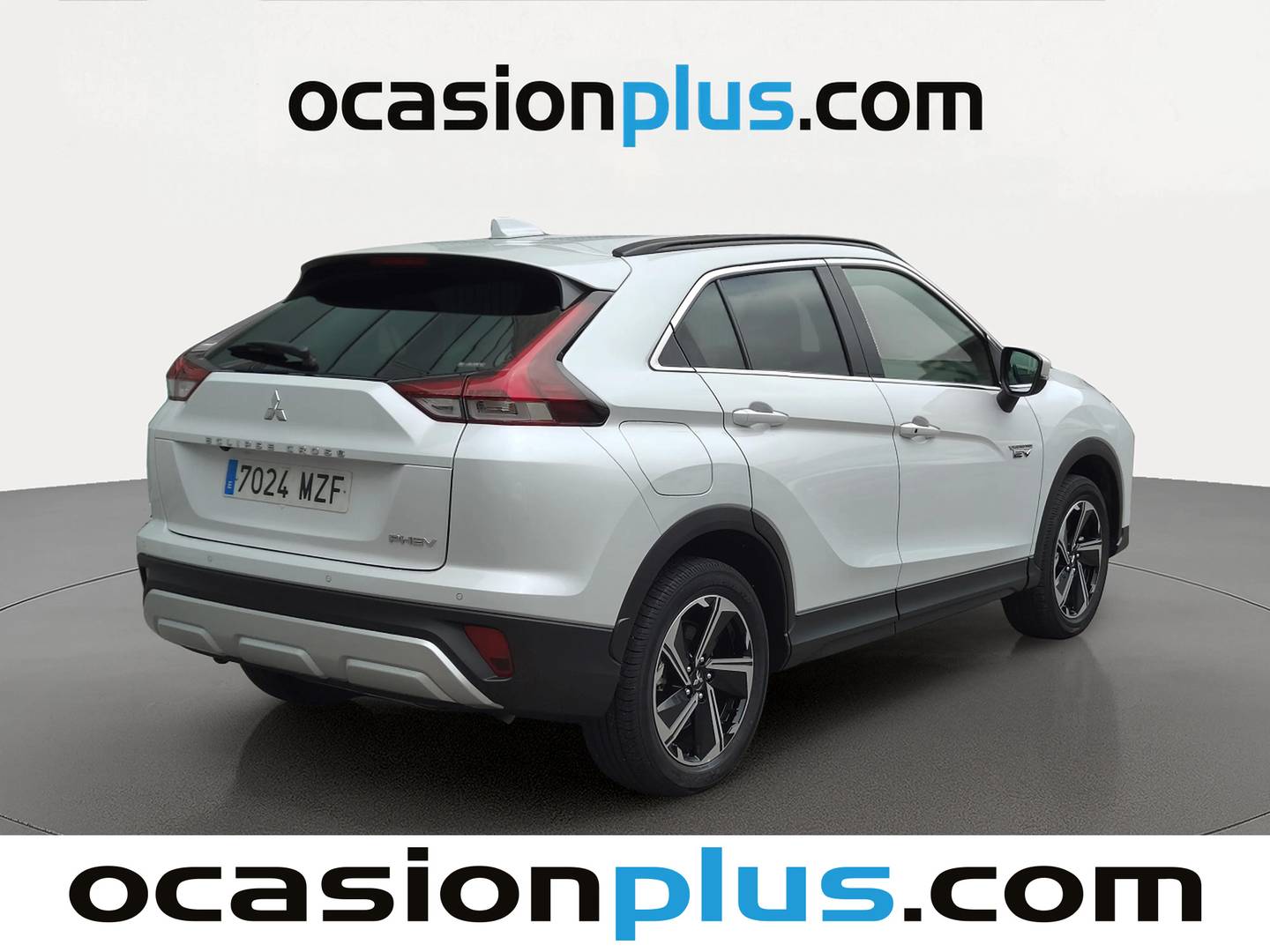 Foto trasera Mitsubishi Eclipse Cross Mitsubishi Eclipse Cross 2.4 PHEV Kaiteki 4WD Auto (188 CV) derecha