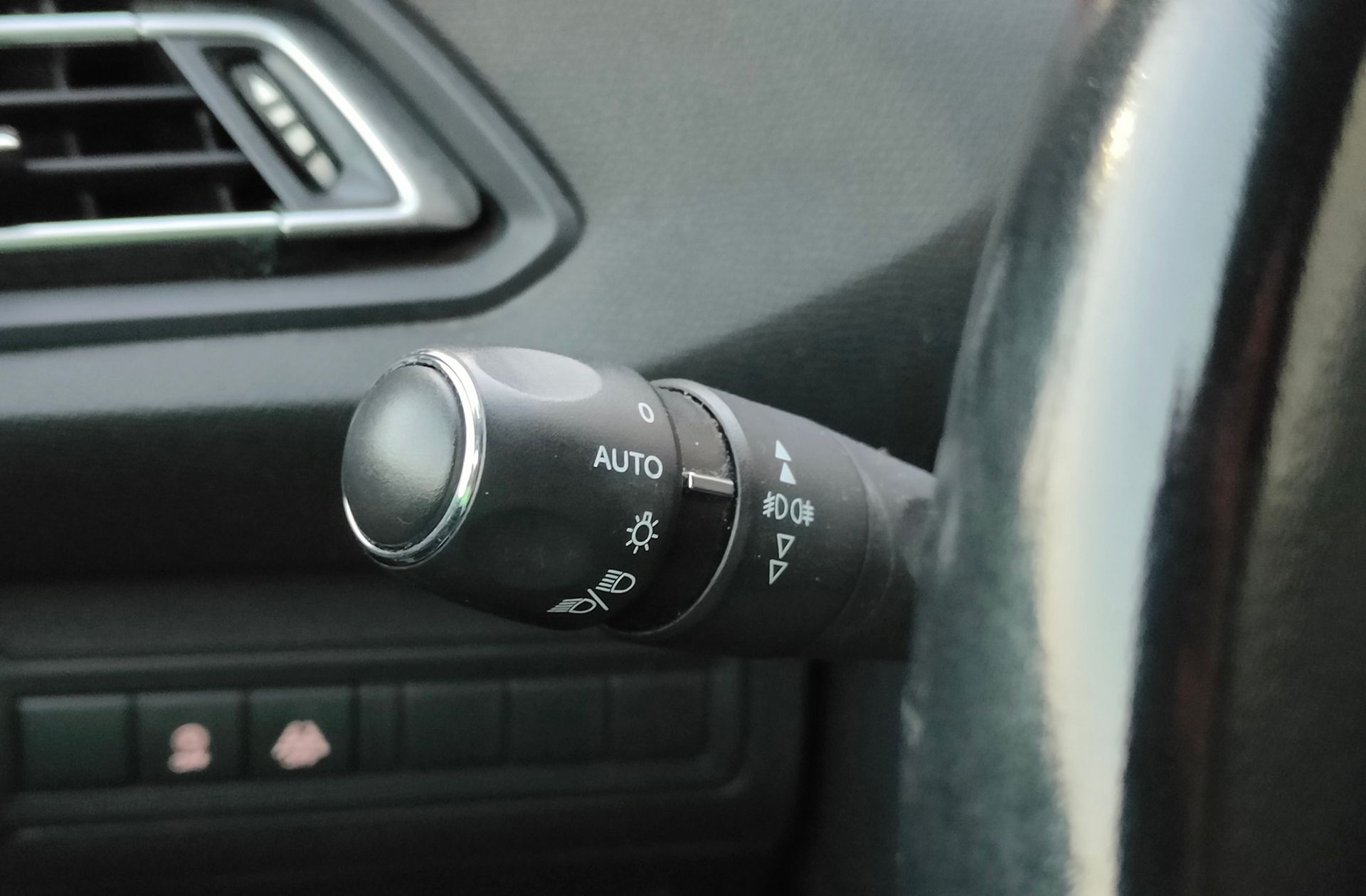 Peugeot 308 PureTech 130 Style - foto 23