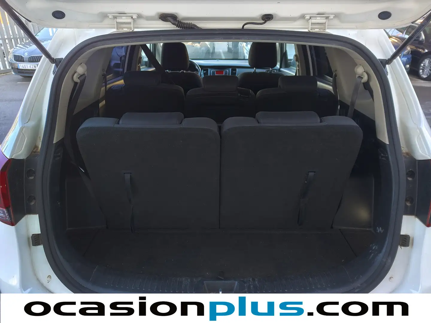 Foto KIA Carens Kia Carens 1.7 CRDi VGT Concept Eco-Dynamics (115 CV) 7 Plazas