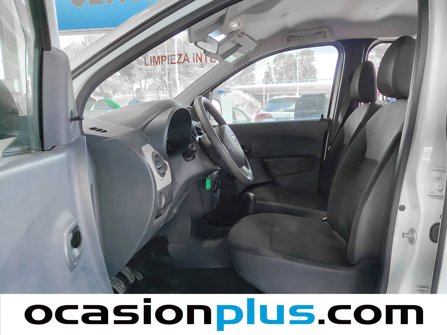 Foto asientos delanteros Dacia Lodgy Dacia Lodgy 1.6 Base (82 CV)