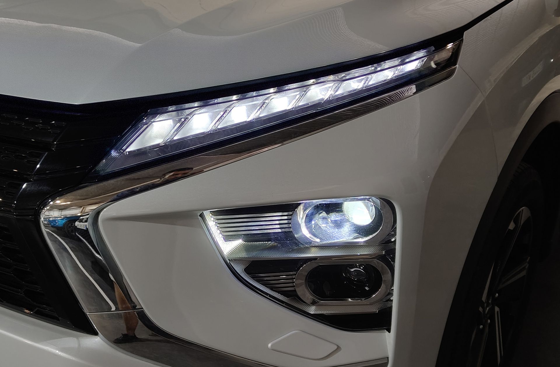 Mitsubishi Eclipse Cross 2.4 PHEV Kaiteki 4WD - foto 15