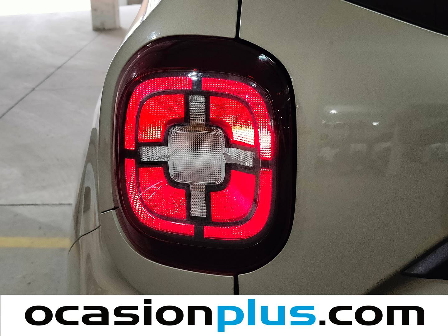 Dacia Duster Dacia Duster Serie Limitada Aniversario TCE (100 CV) GLP 4X2 km 0