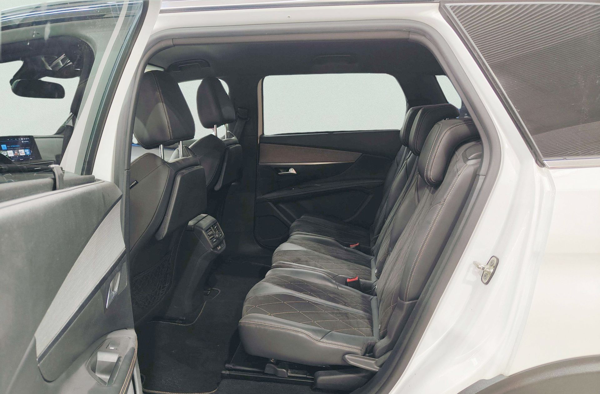 Peugeot 5008 BlueHDi 180 GT EAT8 7 plazas - foto 16