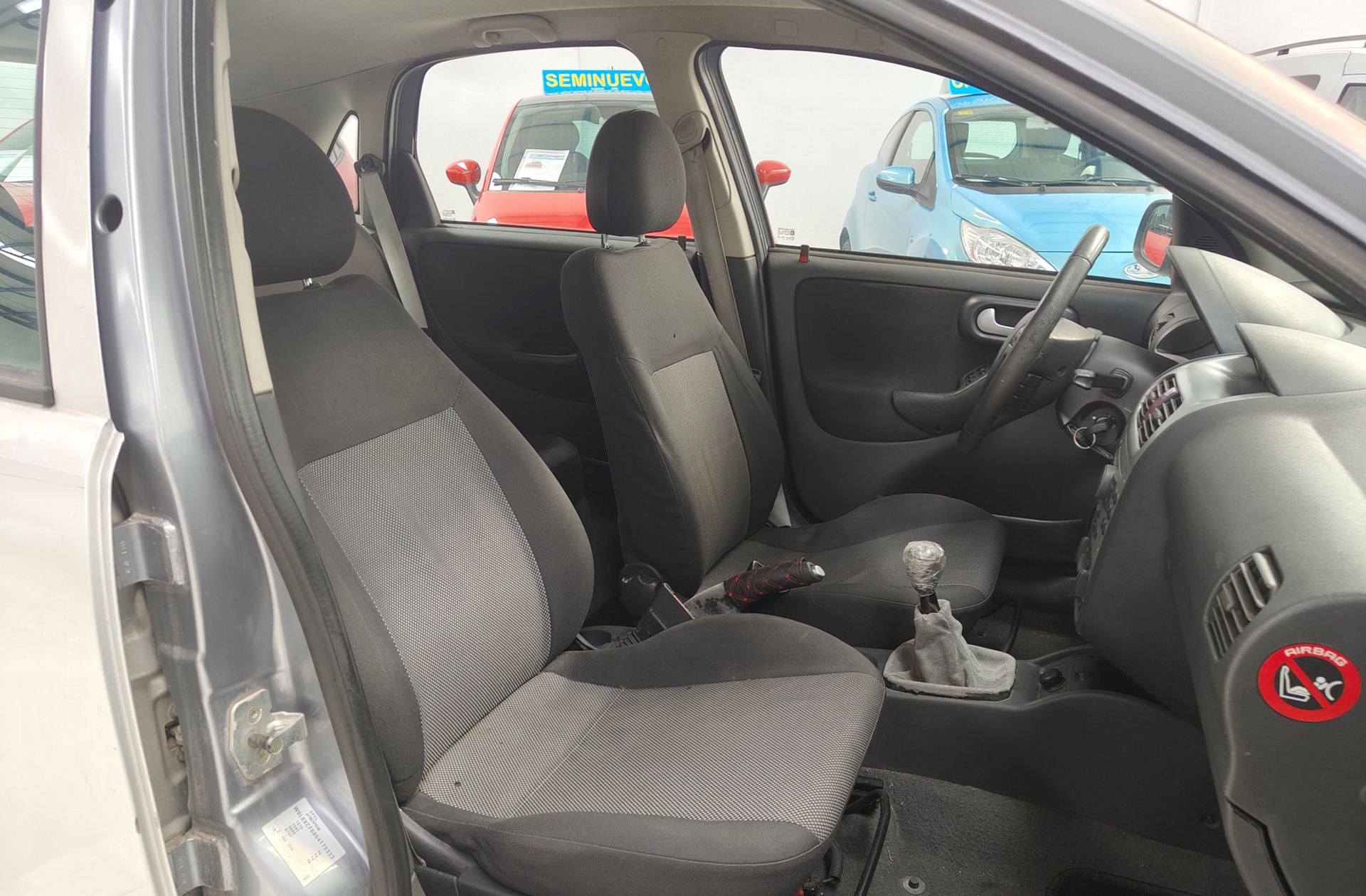 Opel Corsa 1.3 CDTI First - foto 12