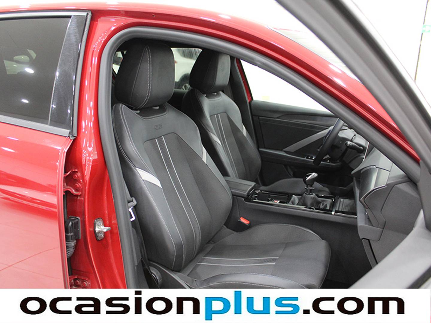 Foto Opel Astra Opel Astra 1.2 Turbo XHT GS (130 CV)