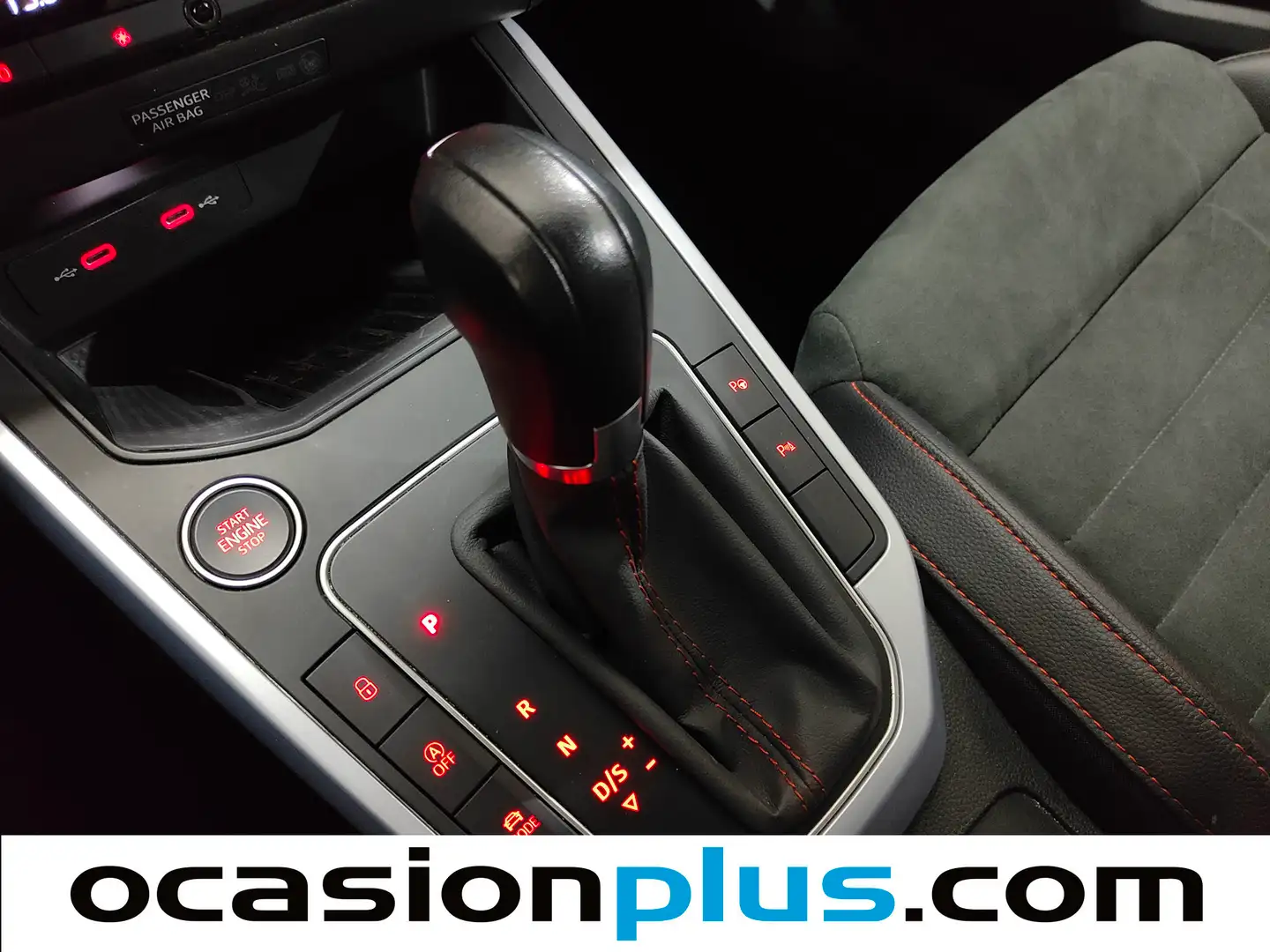 Foto Seat Arona SEAT Arona 1.5 TSI FR XL DSG (150 CV)