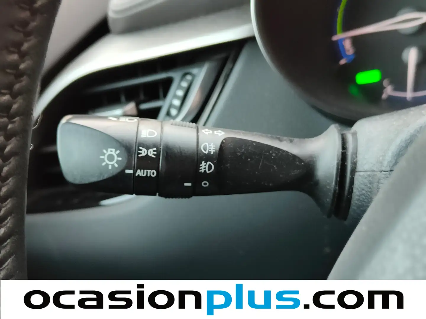 Foto Toyota C-HR Toyota C-HR 180H Kaji Edition (184 CV)