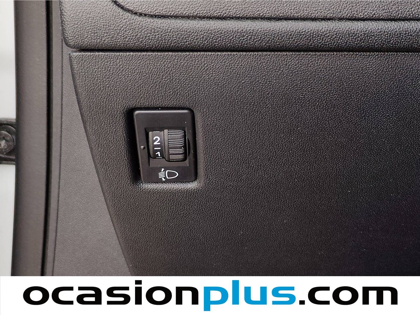 Peugeot 208 Peugeot 208 PureTech 82 S&S Tech Edition (82 CV) de ocasión