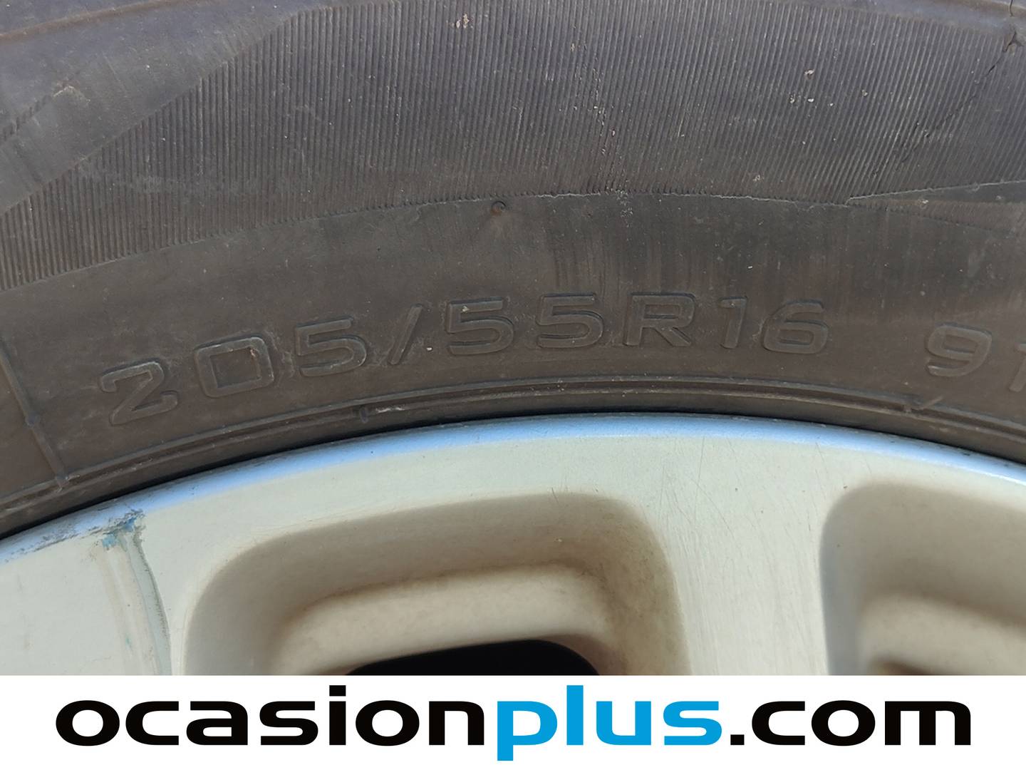 KIA Carens KIA Carens 1.7 CRDi VGT Eco-Dynamics Basic (115 CV) seminuevo