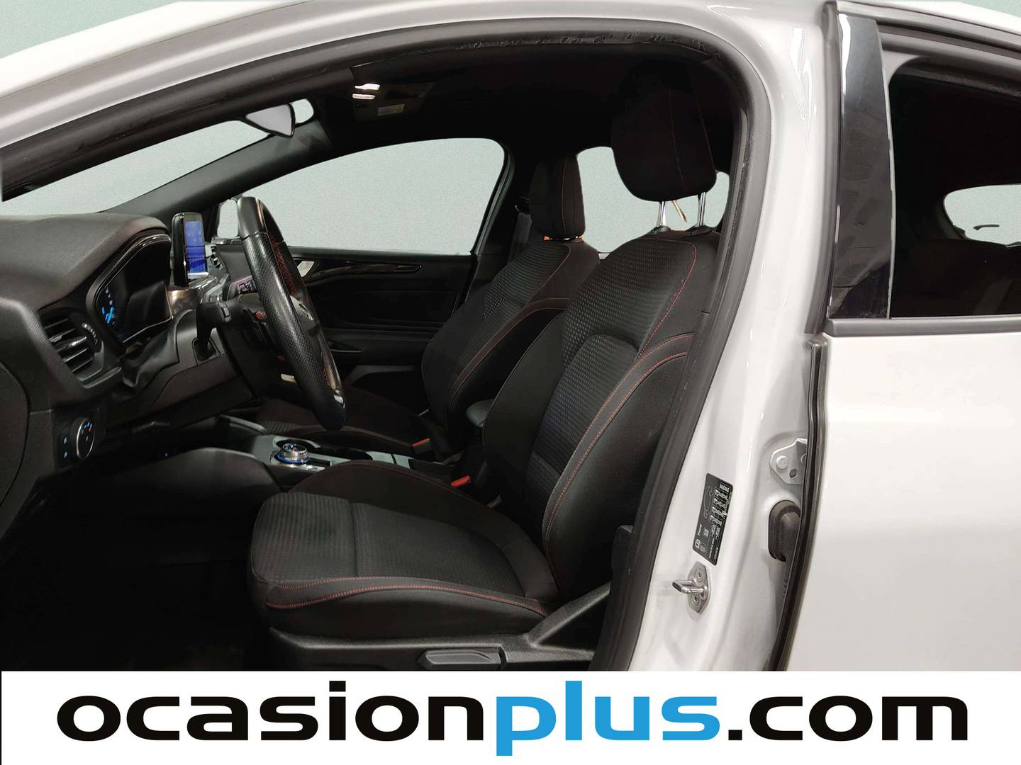 Foto asientos delanteros Ford Focus Ford Focus 1.0 Ecoboost S&S ST-Line Auto (125 CV)