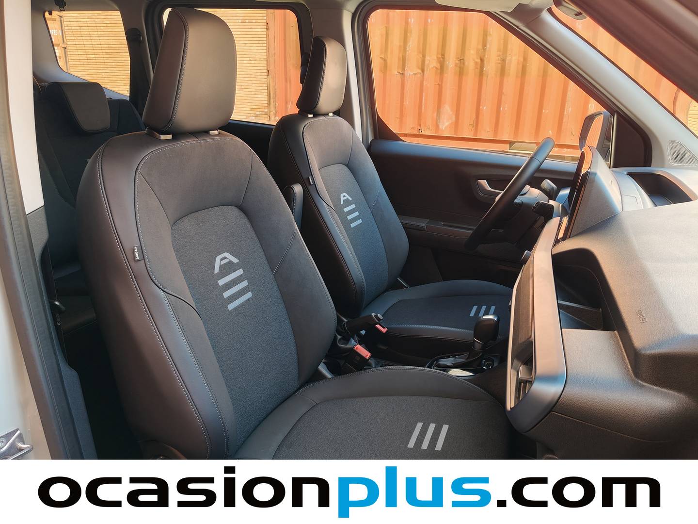 Ford Tourneo Courier Ford Tourneo Courier 1.0 Ecoboost Active Auto (125 CV) gasolina