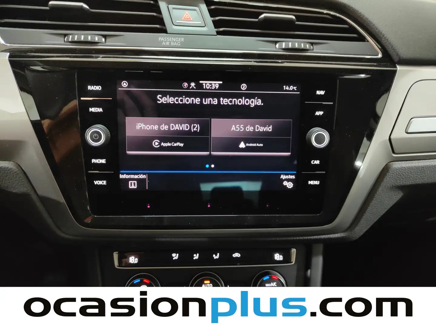 Foto Volkswagen Touran Volkswagen Touran Business 2.0 TDI (122 CV)