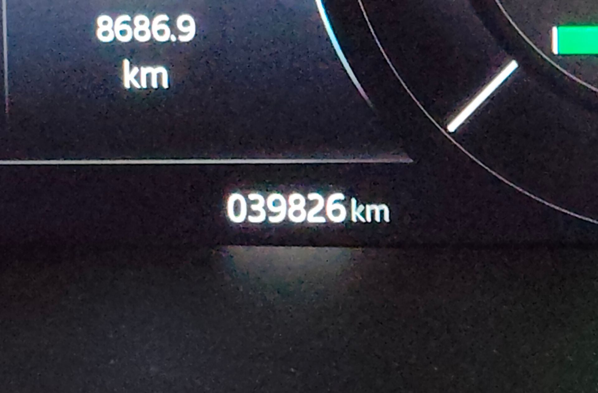 Jaguar I-Pace EV400 SE 4WD - foto 11