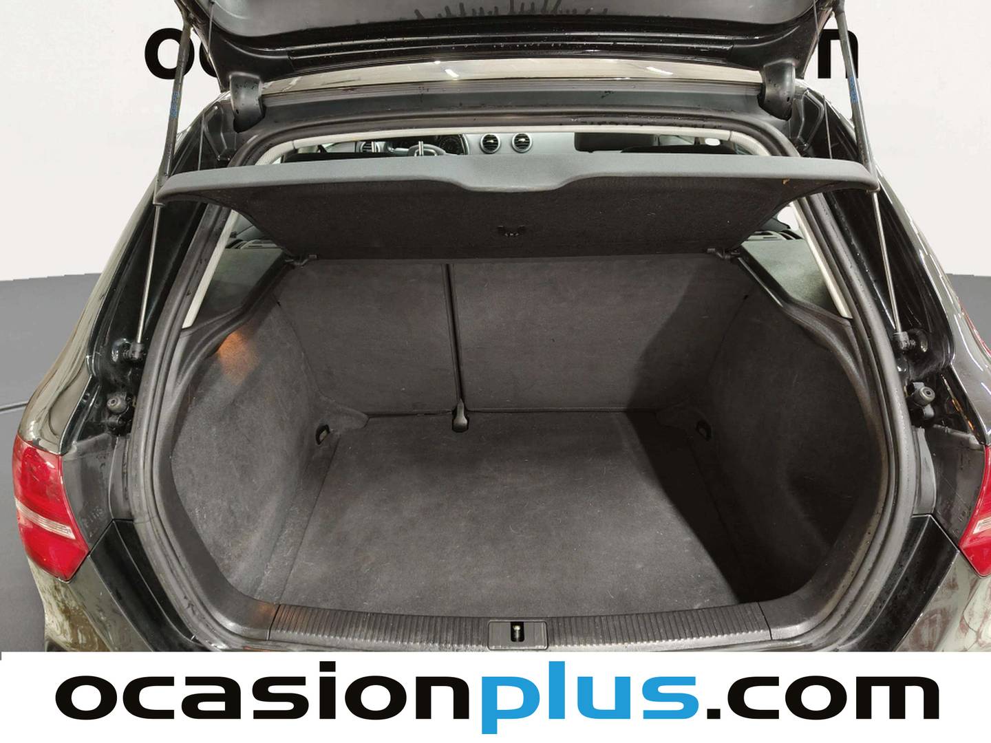 Fotos maletero Audi A3 Audi A3 Sportback Attraction 1.6 TDI (105 CV)