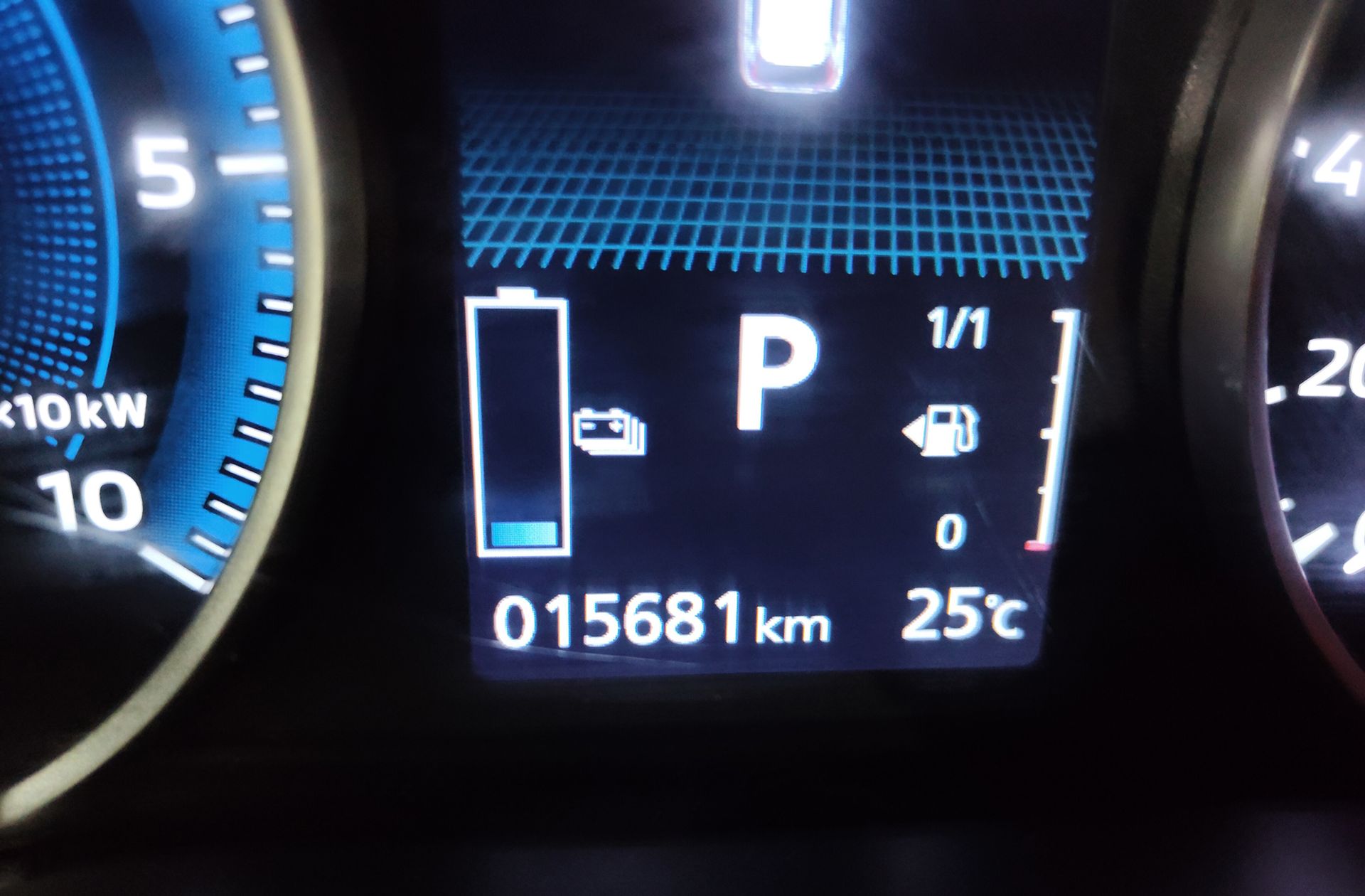 Mitsubishi Eclipse Cross 2.4 PHEV Kaiteki 4WD - foto 13