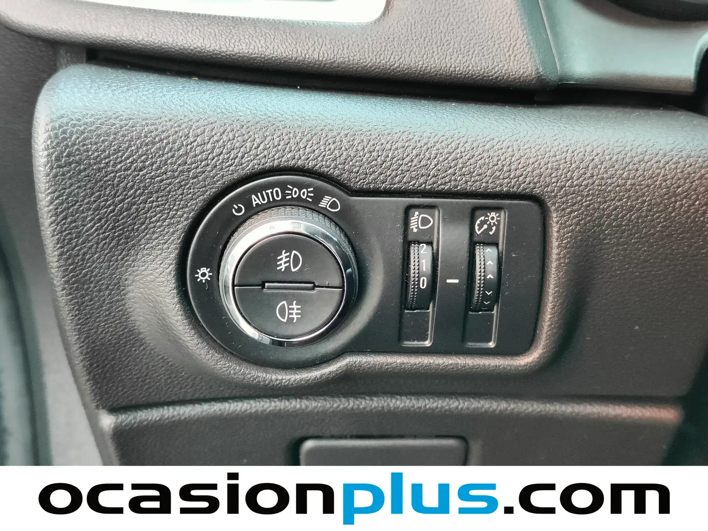 Foto Opel Astra Opel Astra 1.4 Turbo Excellence  (140 CV)